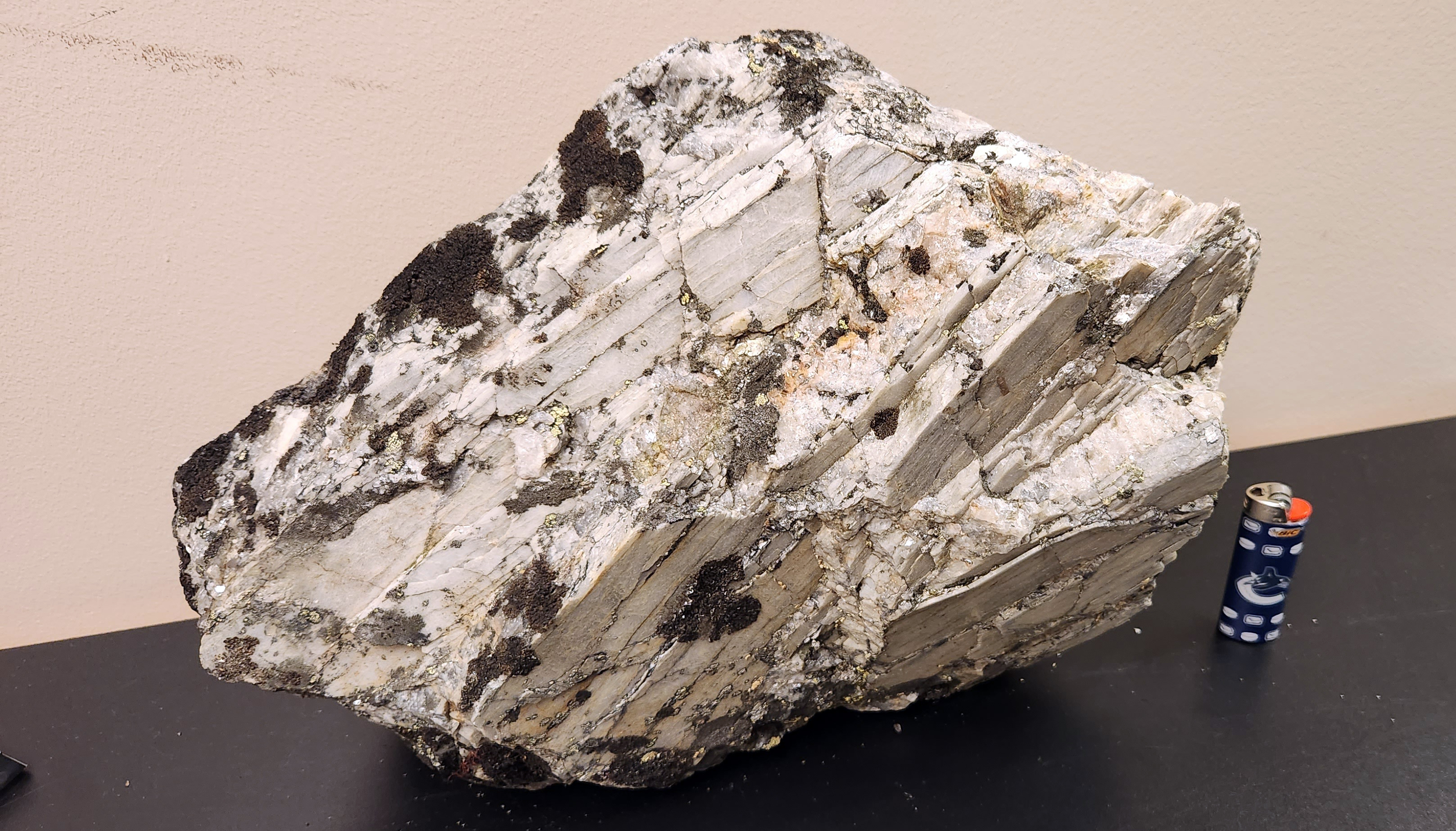 Megacrystic spodumene boulder from the SD4 Pegmatite